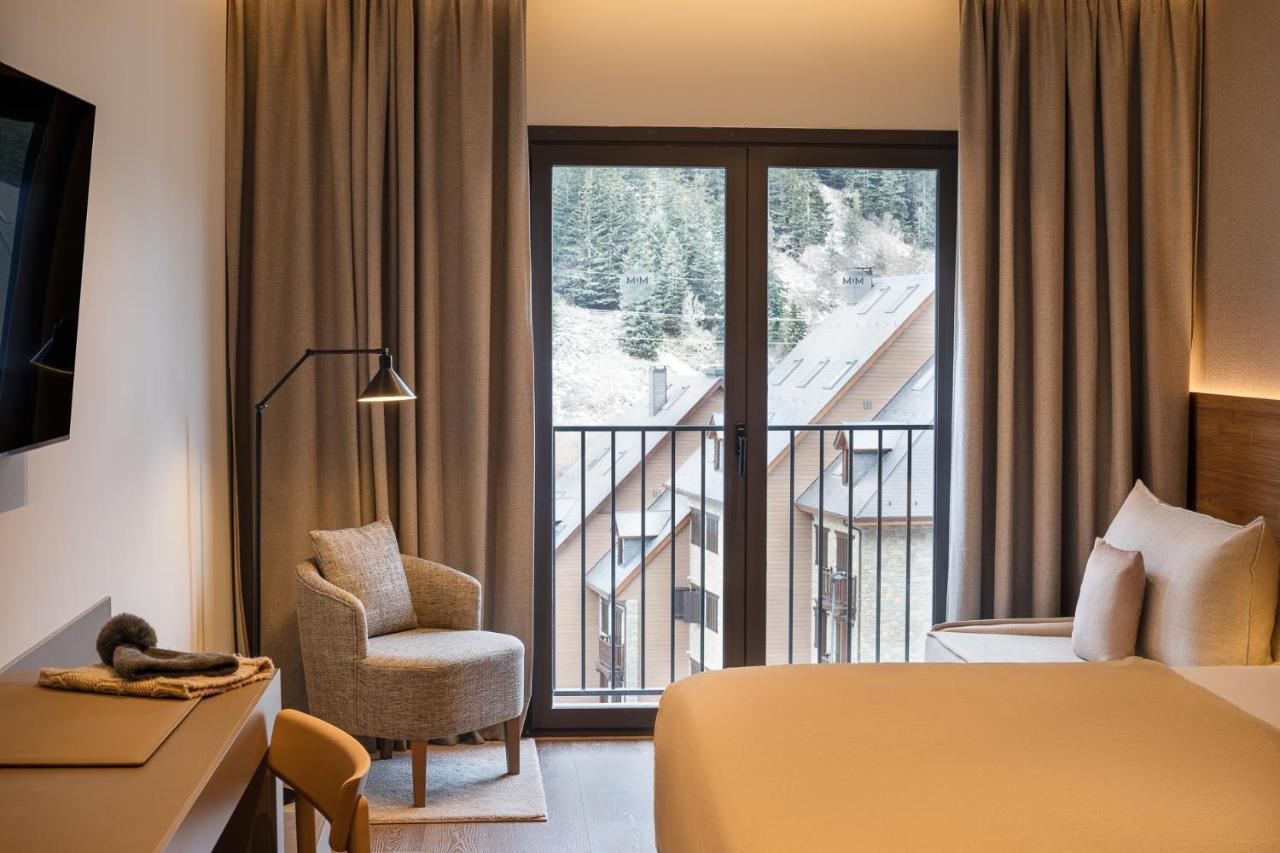 Hotel Mim Baqueira Luxury & Spa Exterior photo
